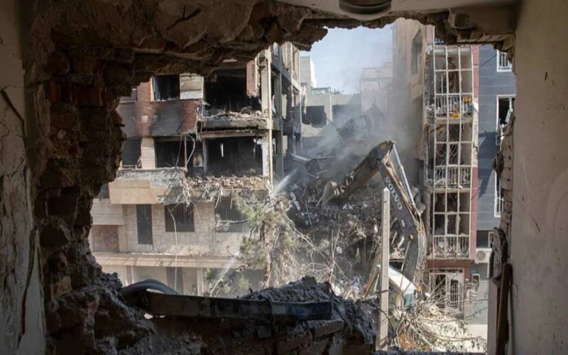 "إسرائيل" تهدد من سيتولى منصب رئيس أركان الحرب الإيراني