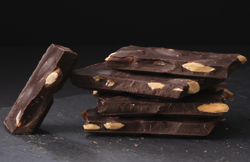 الولايات المتحدة.. سحب عاجل لشوكولاتة داكنة شائعة بسبب خطر قاتل محتمل