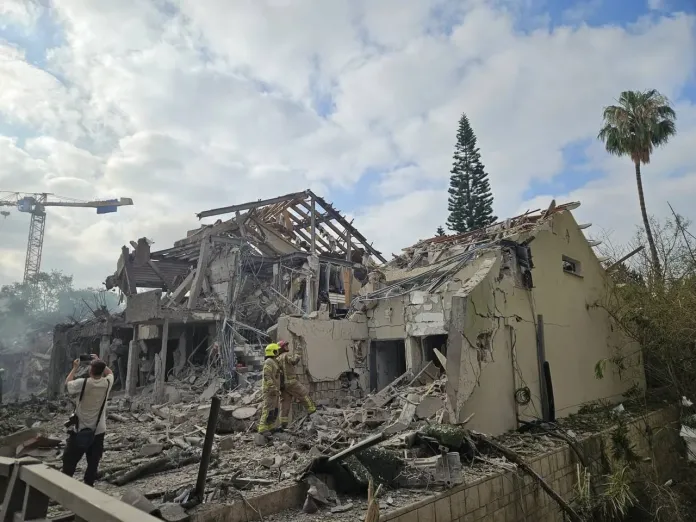 النزوح في “إسرائيل”.. إعلام عبري: الآلاف باتوا بلا مساكن.. 36 ألف إسرائيلي يريدون تعويضات