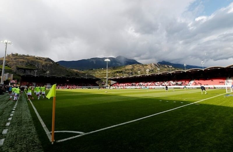 وسط حظر أوروبي.. ناد سويسري يمد يده للأندية الروسية