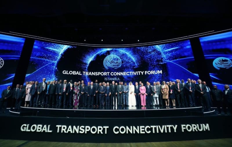 تمويل دولي جديد للعراق واهتمام إقليمي متزايد بـ"طريق التنمية" في منتدى إسطنبول