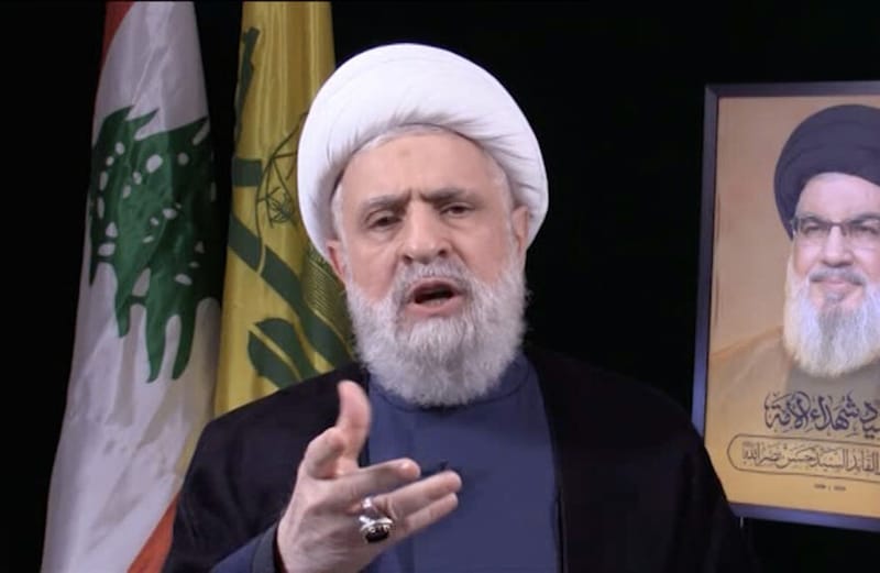 قاسم: السلاح قضية لبنانية داخلية ولا نقبل أن نسلمه للعدو الإسرائيلي