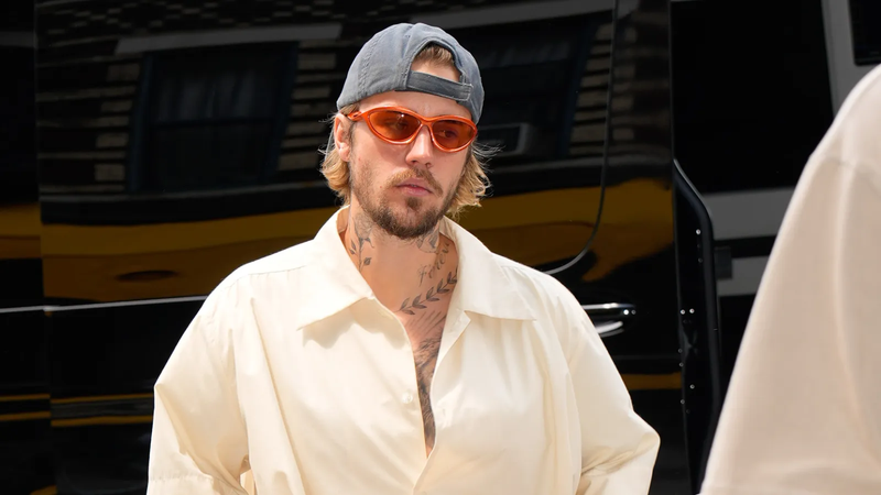 حبيبتي للأبد".. جاستن بيبر ينفي شائعات طلاقه