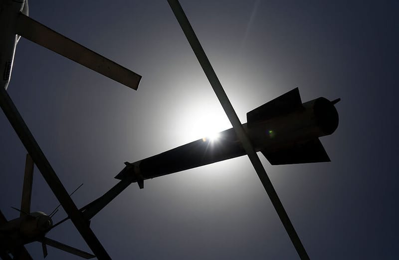 الحوثيون: استهداف مطار اللد بصاروخ "ذو الفقار"