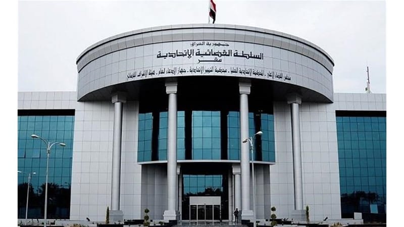 الحبس الشديد بحق مدانين عن جريمة انتحال صفة مستشار وموظفين بمكتب نائب رئيس البرلمان