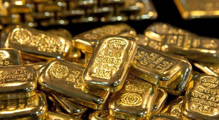 الذهب يستقر مع ترقب المستثمرين لمحادثات تجارية أمريكية وقرار المركزي الأوروبي