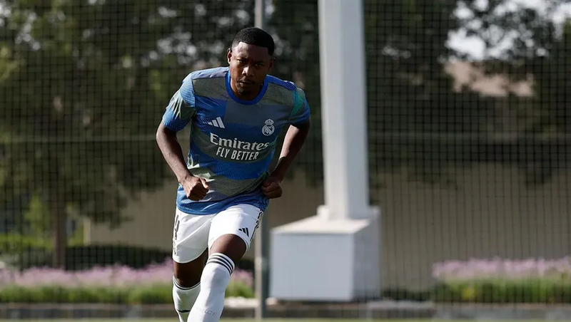 الدوري السعودي يغري ألابا وسيبايوس بالرحيل عن ريال مدريد