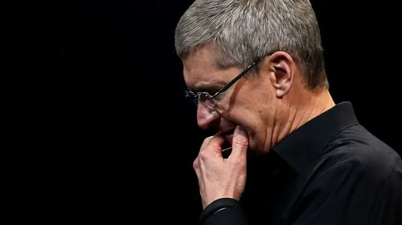 تقرير: شرط واحد لإنهاء مشكلة هجرة عقول "أبل"5 باحثين في غادروها حتى الآن