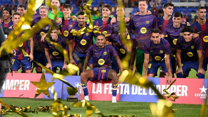 برشلونة يكتسح كومو في كأس جوان غامبر