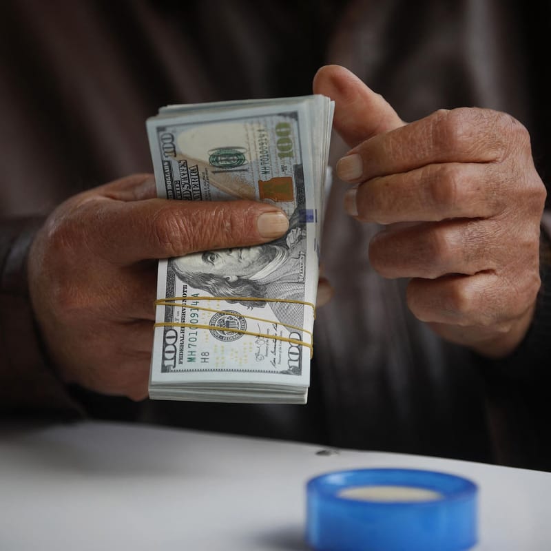 مع بداية الأسبوع.. تحديث جديد لأسعار الدولار في العراق