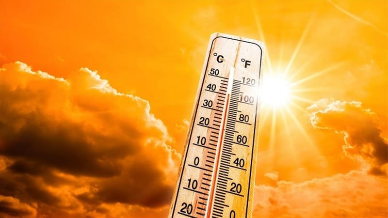 غابت المناطق العراقية، اليوم السبت عن قائمة أعلى 15 منطقة في العالم من حيث درجات الحرارة خلال الساعات الأربع والعشرين الماضية.