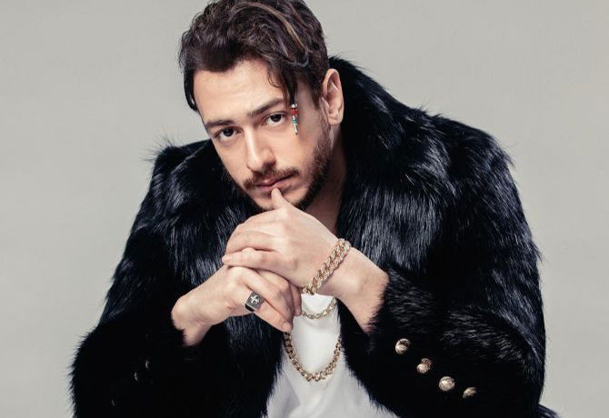 سعد لمجرد يفاجئ جمهوره في أحدث أغانيه