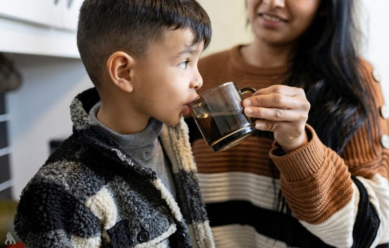 دراسة حديثة تحدد مدى خطر الكافيين على الأطفال