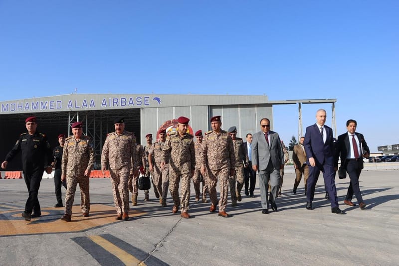 نائب قائد العمليات المشتركة يصل إلى محافظة البصرة