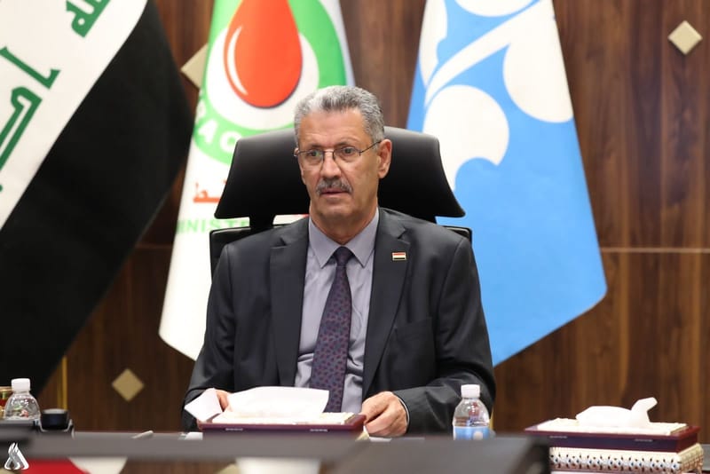 وزير النفط: اتفاق ضخ النفط مع الإقليم يهدف للسيطرة على جميع الواردات