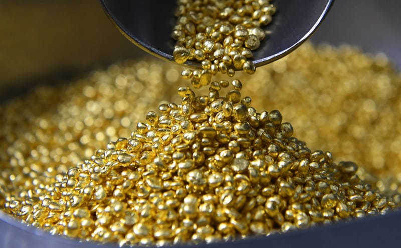 الذهب والفضة يبلغان قمة تاريخية