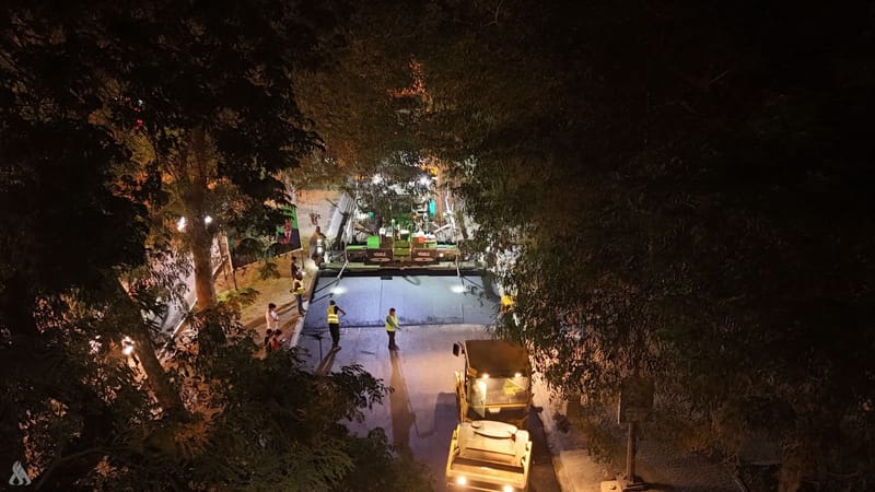 أمانة بغداد تباشر أعمال إكساء شارع أبي نؤاس