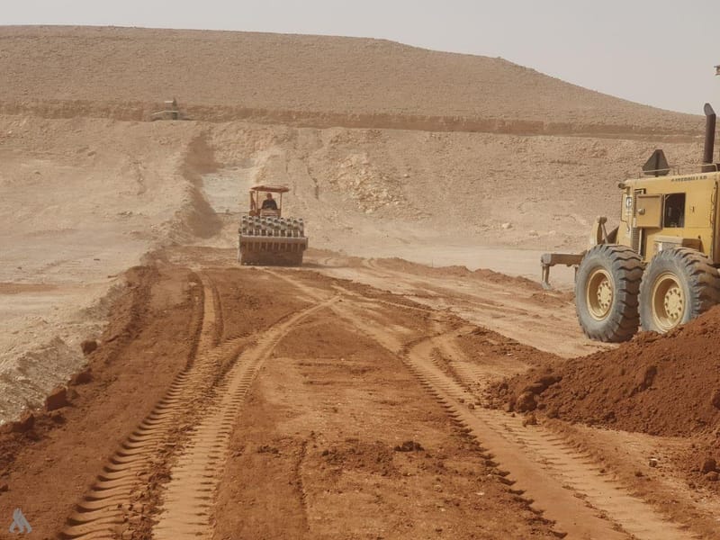 الموارد: تواصل الأعمال بوتيرة متصاعدة بتنفيذ سد المساد ضمن مشاريع حصاد المياه بالأنبار