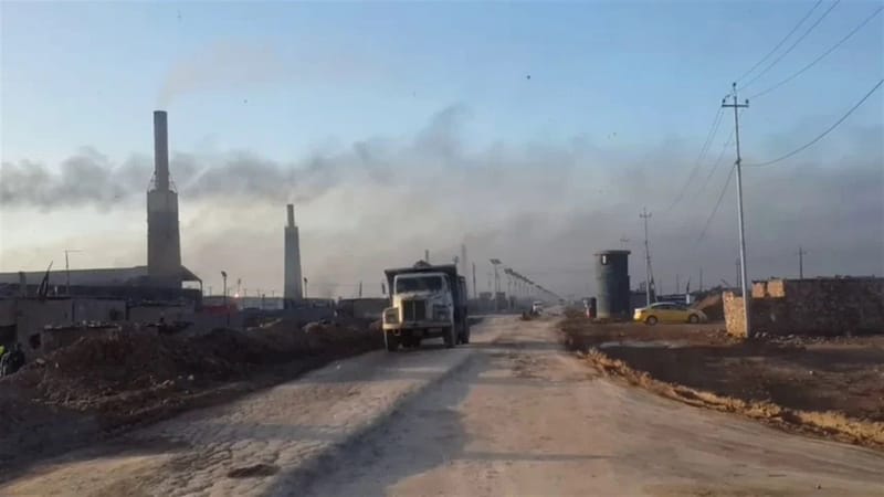 عمليات بغداد تغلق 177 "كورة صهر" و90 معملا للطابوق والإسفلت