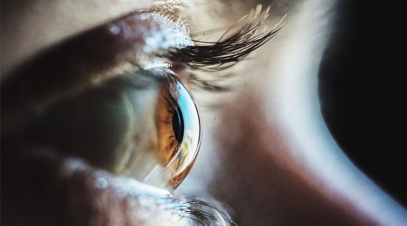 فحص بسيط للعين يتنبأ بأمراض القلب والتقدم في العمر