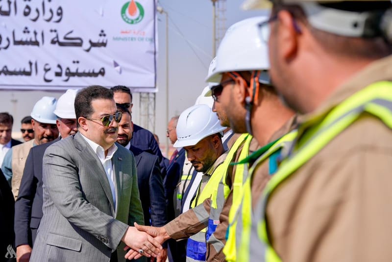 رئيس الوزراء يفتتح مستودع السماوة للمنتجات والمشتقات النفطية