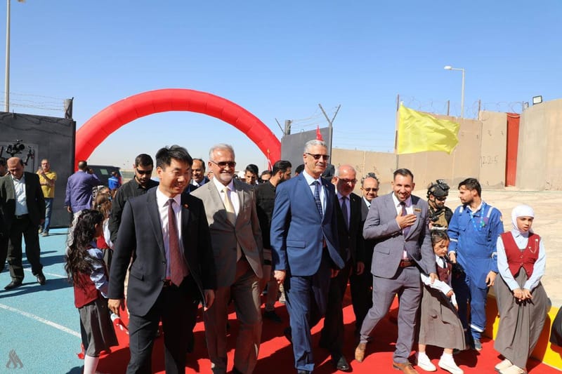 وزير النفط يفتتح مشروع انشاء ضفتي النفط (OT2، OT3) في حقل غرب القرنة/1