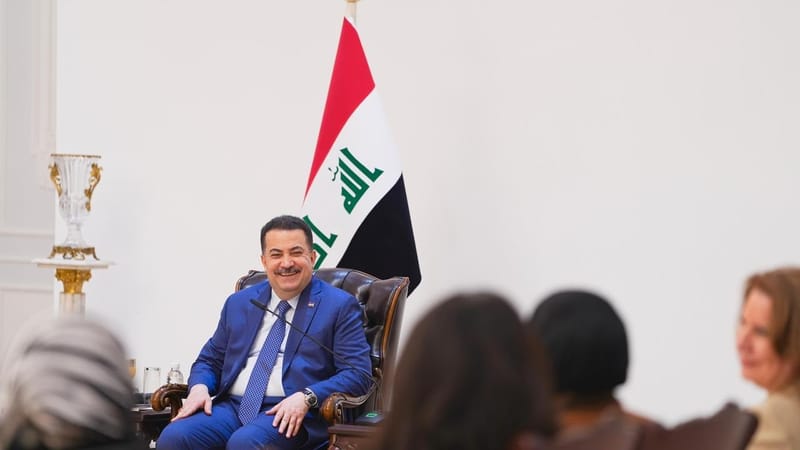 رئيس الوزراء يطلق مبادرة (بصمة) لمنح النساء القروض الميسّرة