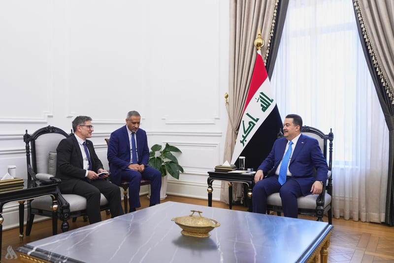 رئيس الوزراء يدعو الشركات الأوروبية للمشاركة في مشروع طريق التنمية