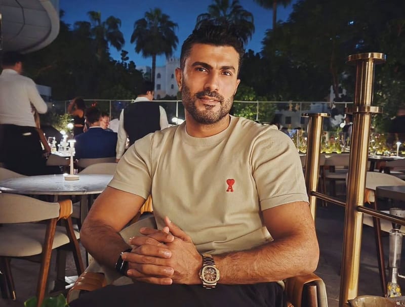 محمد سامي يطلب من الجمهور مساعدته في حسم قرار مصيري