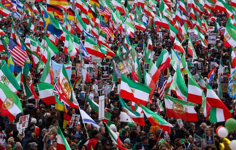 200 ألف متظاهر ضد السلطات الإيرانية في ميونيخ