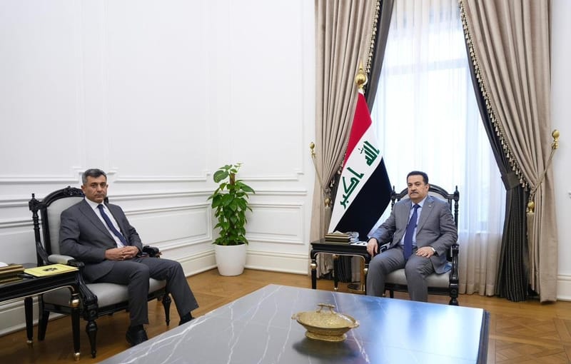 رئيس الوزراء يؤكد حرص الحكومة على خدمة جميع العراقيين وخصوصاً أبناء المكونات المضحية