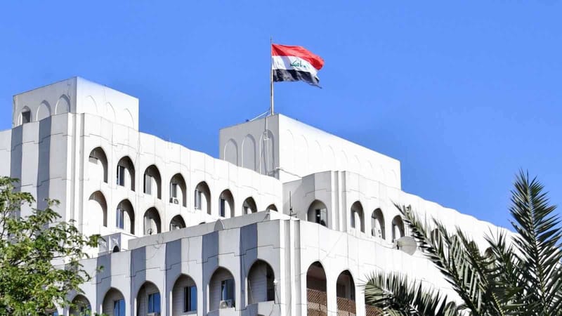 وزير الخارجية يوجه البعثات الدبلوماسية بالتواصل مع العراقيين المتواجدين في مناطق التوتر