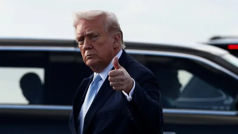 ترامب يؤجل ضرب الطاقة في إيران.. ويلمح لاتفاق خلال 5 أيام