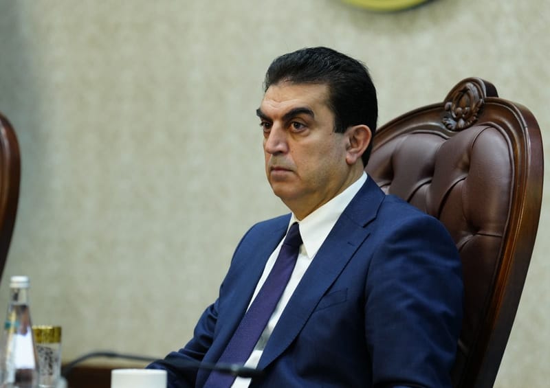 نائب رئيس البرلمان يؤكد على ضرورة حماية الحقوق الدستورية لجميع المكونات