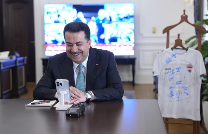 رئيس الوزراء: ننتظر عودة بعثة المنتخب الى بغداد لتكريمهم بمكافأة مميزة