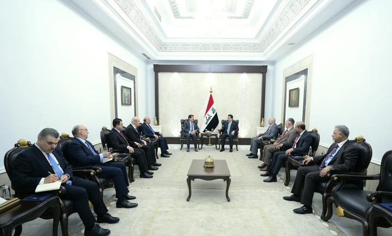 رئيس الوزراء ووفد الديمقراطي الكردستاني يؤكدان أهمية استمرار المشاورات لإكمال الاستحقاقات الدستورية