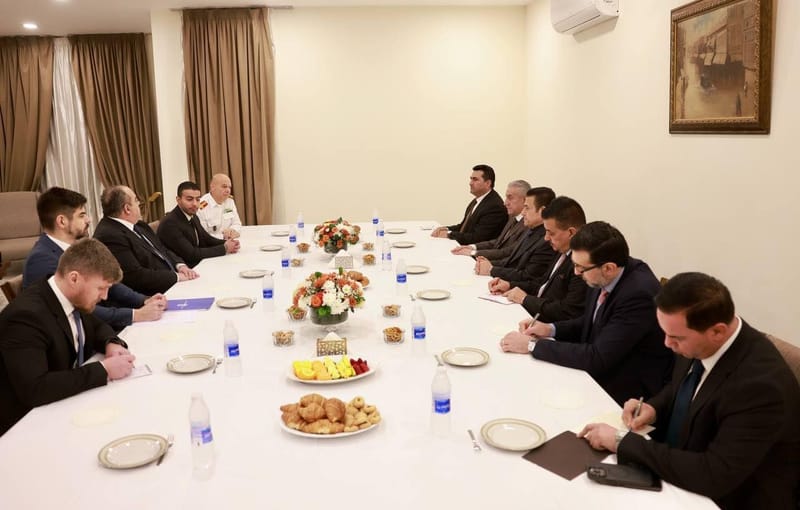 مستشار الأمن القومي يبحث مع السفير الروماني آخر مستجدات الأوضاع والتطورات العسكرية في المنطقة