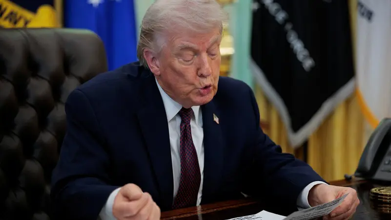 ترامب لإيران: أمامكم 48 ساعة قبل أن يحل عليكم الجحيم