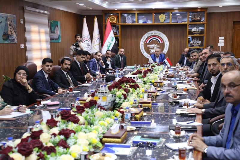 موانئ العراق تناقش خطوات التحول الرقمي عبر عروض شركات متخصصة