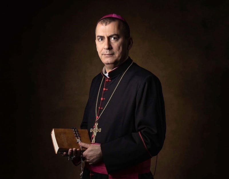 من هو المطران اميل شمعون نونا الذي انتخب بطريركا على الكنيسة الكلدانية