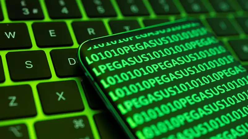 "بيغاسوس" و"همس الشبح".. توليفة استخباراتية أميركية خدعت إيران وأنقذت الطيارين