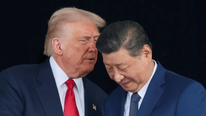 ترامب يتوعد الصين برسوم جمركية نسبتها 50%