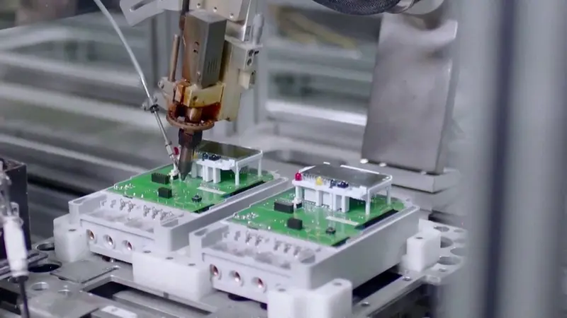 خسارة 3 مليارات دولار تعيد "سامسونغ" إلى سوق الرقائق الإلكترونية