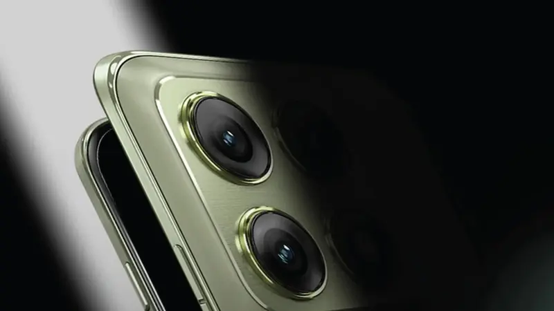 "موتورولا" تكشف ألوان Edge 70 Pro قبل الإطلاق