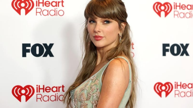 صفقة للاستحواذ على يونيفرسال ميوزك غروب قد تغيّر صناعة الموسيقى