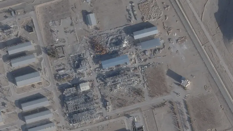 "الغبار النووي".. سر اسم أطلقه ترامب على اليورانيوم الإيراني