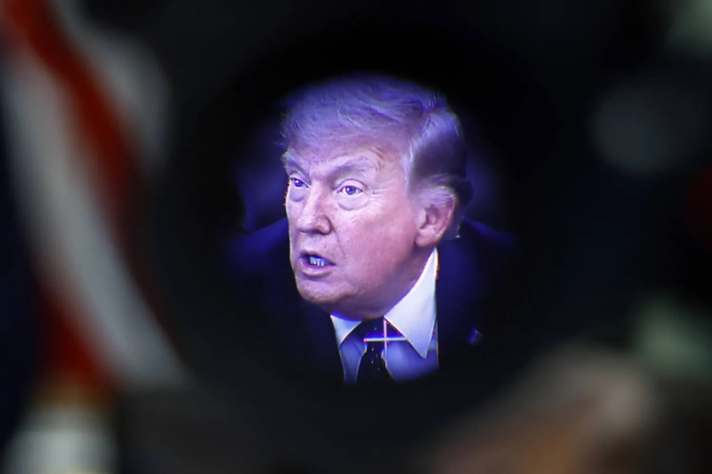 ترمب يمدد إعفاء «قانون جونز» 90 يوماً لاحتواء تكاليف الطاقة المرتفعة