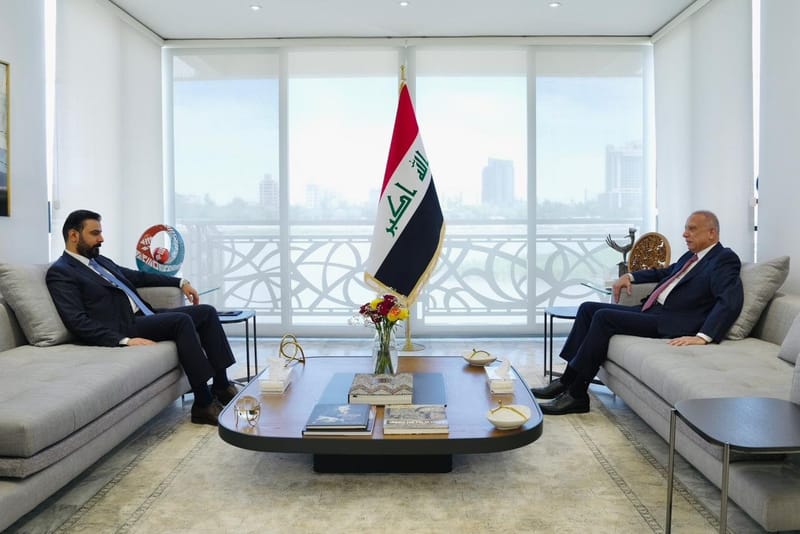 الزيدي والكاظمي يؤكدان ضرورة التنسيق والتعاون لتشكيل حكومة وطنية جامعة