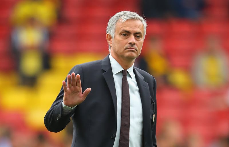 رغم رفض اللاعب من قبل.. مورينيو يفاجئ ريال مدريد
