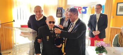 100 ans de Mr Santos Jean à la résidence.